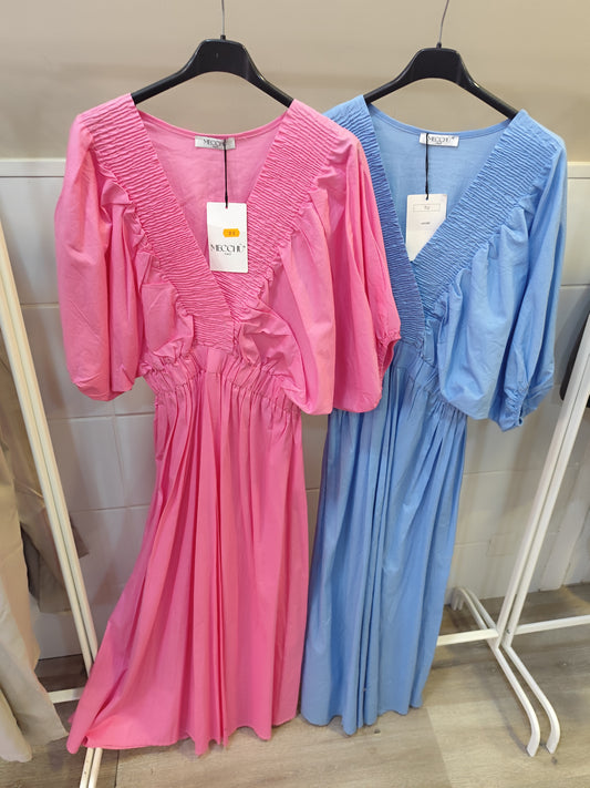 Robe rose et bleu