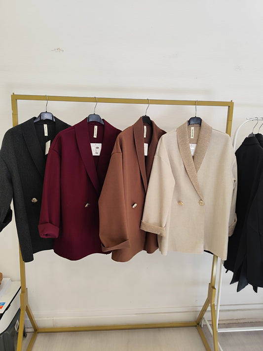 Veste bouton doré